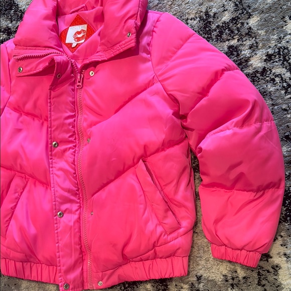 Pink Puffer - Picture 7 of 15
